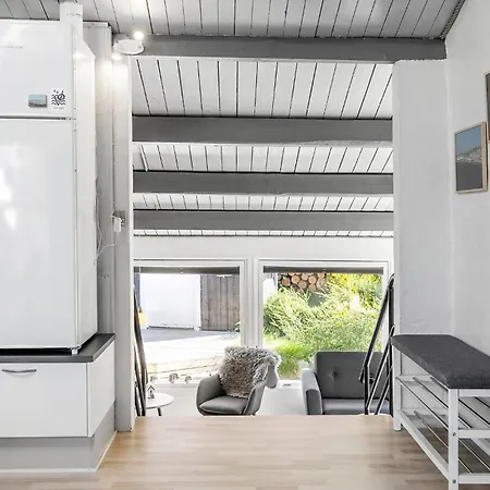 Beautiful In With Kitchen